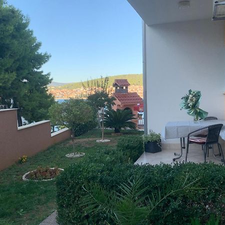 Apartments Villa Zica Trogir Exterior foto